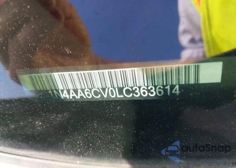 2020 Nissan Maxima Sv Xtronic Cvt z USA, uszkodzony, nr VIN 1N4AA6CV0LC363614